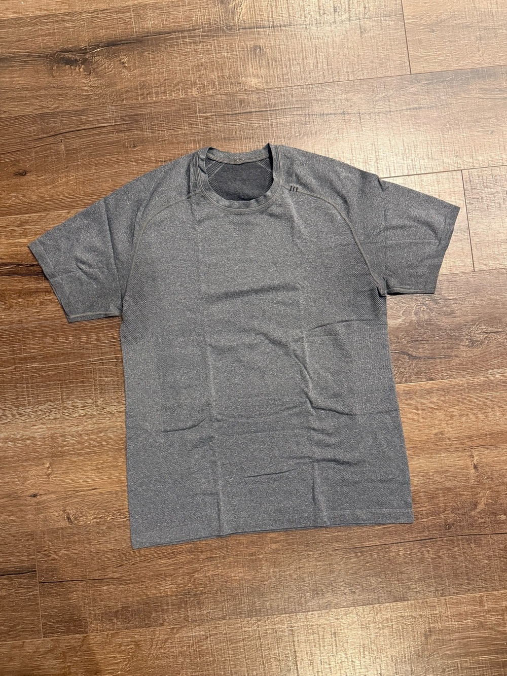 Lululemon | Metal Vent Tech SS